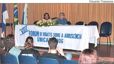 Forum sobre adolescência