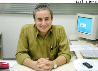 Professor Thales Castro