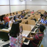 INTERCOM-2011_Tyciane-Cronemberger-e-seus-alunos-na-oficina-de-marketing-nas-redes-sociais
