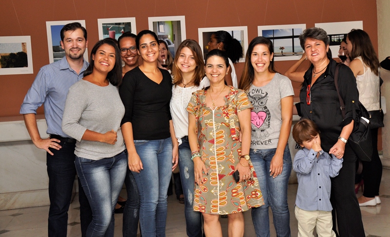 Exposição Prazer em Receber Hotel Dorisol_Piedade_Coordenadora Rosilei_Professor Ciro Gomes e Alunos Curso de Turismo Unicap com professora Renata Victor Coord Fotos